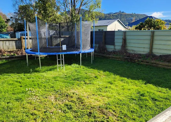 Oaktree Entire Home, Sleeps 8 To12 *