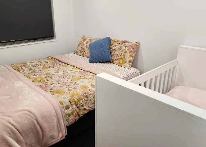 Oaktree Entire Home, Sleeps 8 To12 Rotorua